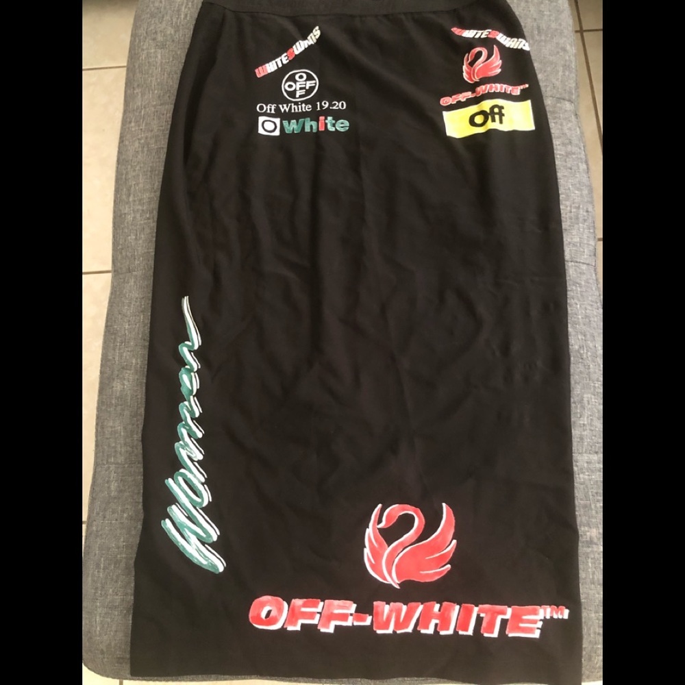 OFF-White Brand skirt!!!